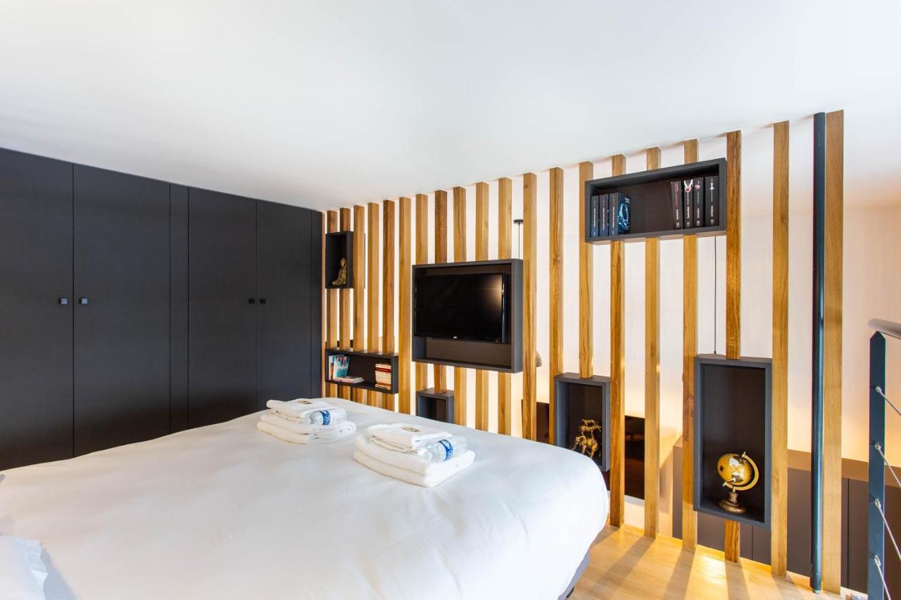 Modern For 4 People - Arc De Triomphe